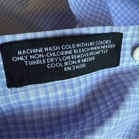 Jos A Bank Men’s Traveler Tailored Fit  L/S  16.5/36 Button Up Blue/purple Check - Picture 6 of 8